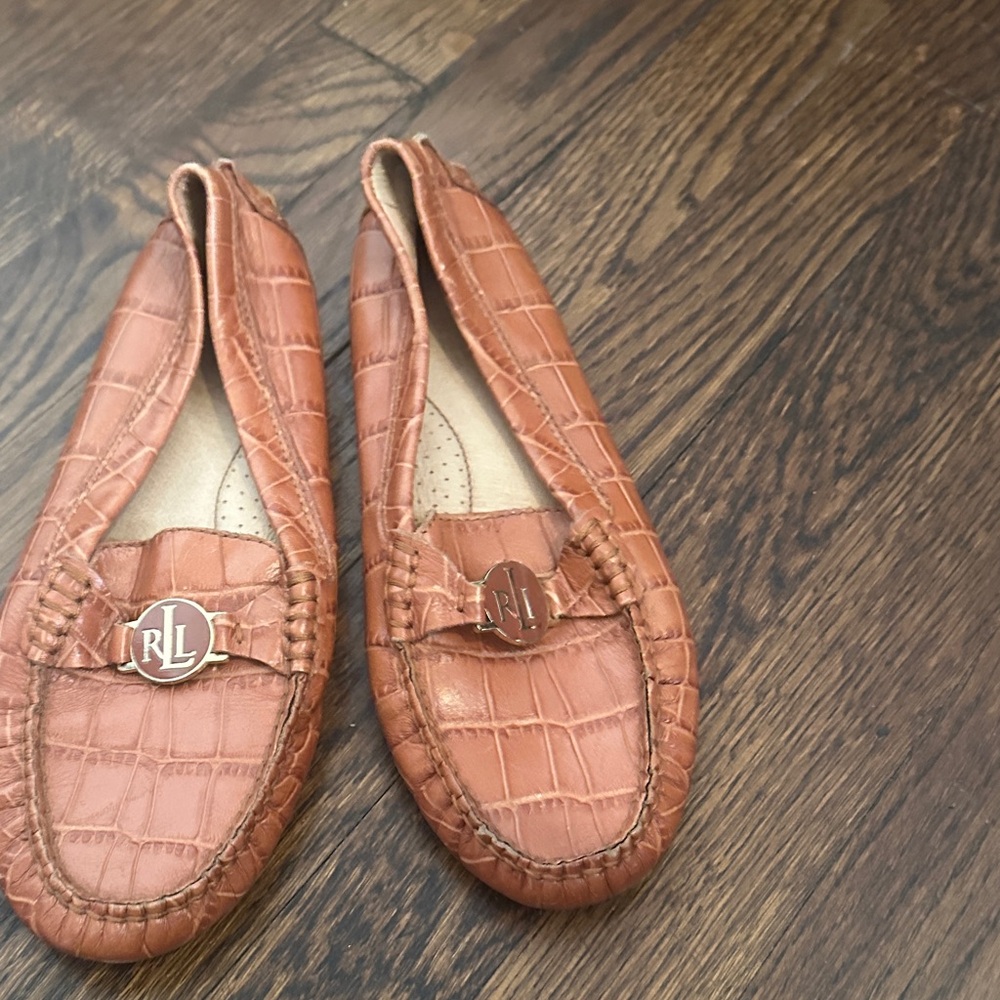 Ralph Lauren Women's Brown Croc-Embossed Moccasins